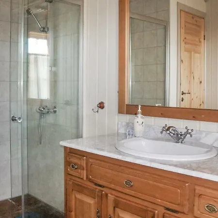 Three-bedroom In Amli *